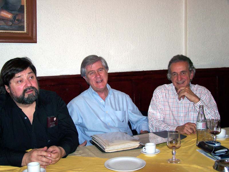 Alejandro Garca, Erwin Hahn, Jorge Greene